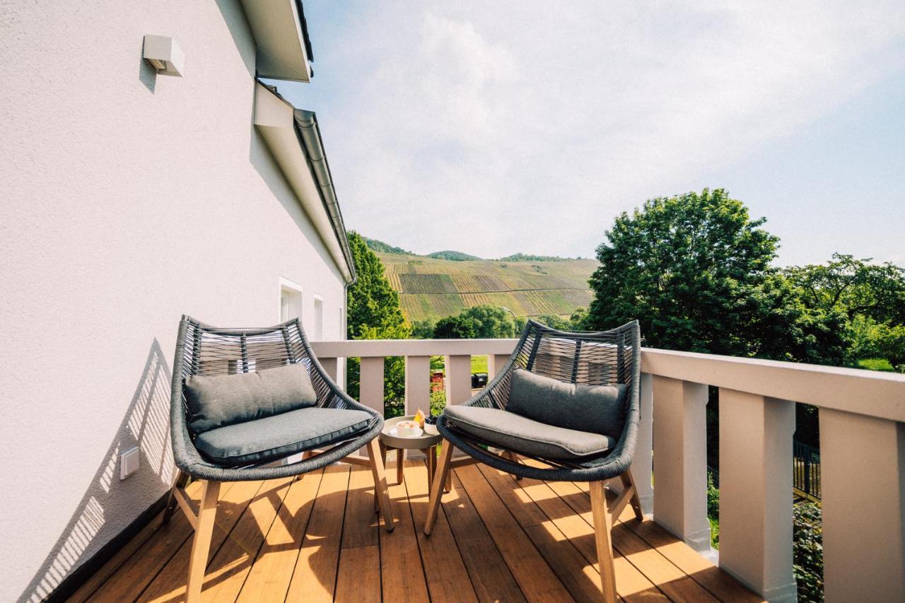 Gut Foersterlay - Exklusive Boutique Apartments Im Historischen Winzerhaus Direkt An Der Mosel Lösnich Eksteriør bilde